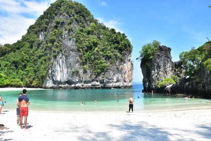 Hong Eiland Speedboot Avontuur door Sea Eagle Tour vanuit Krabi