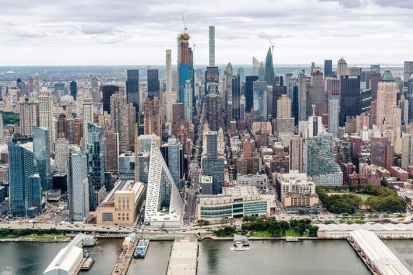 The Empire Tour of New York (25-30 Minutes)