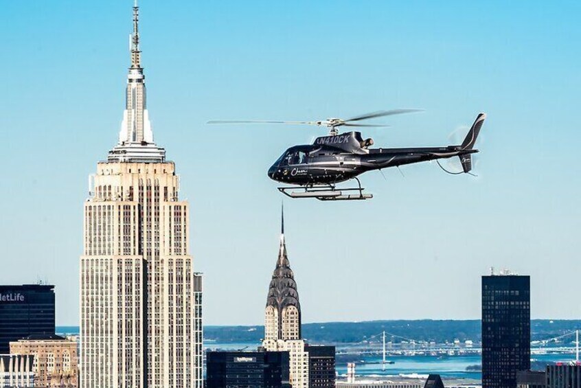 The Empire Tour of New York (25-30 Minutes)
