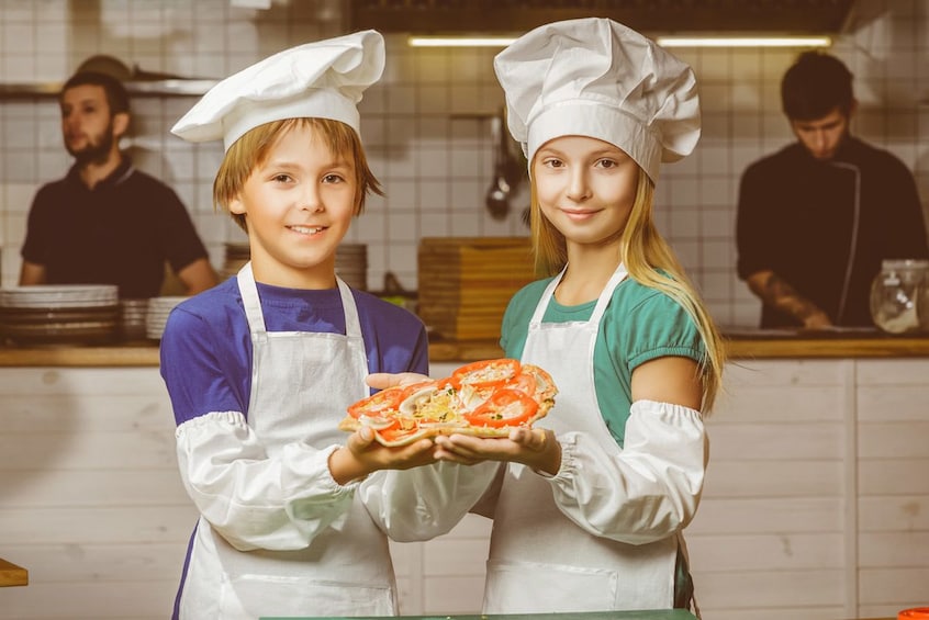 Fun Making Italian Pizza Class