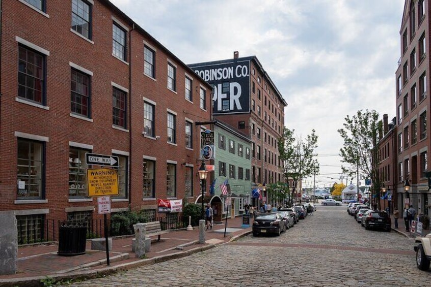 Portland Old Port Shopping and Dining District