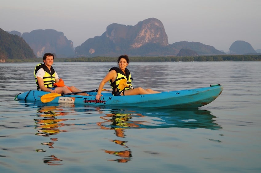 Private Ao Thalane Sunset Kayaking with BBQ Dinner