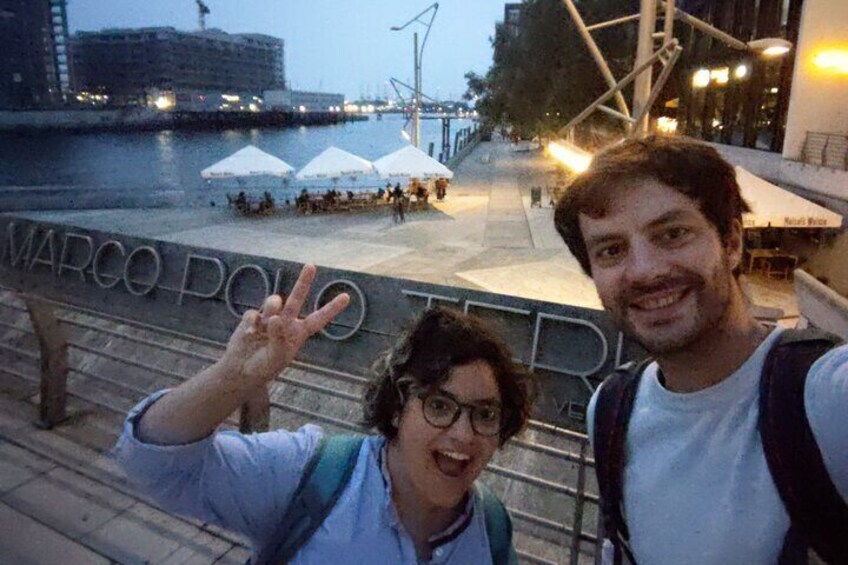 Waterfront Hamburg: the Views and the History Exploration Game