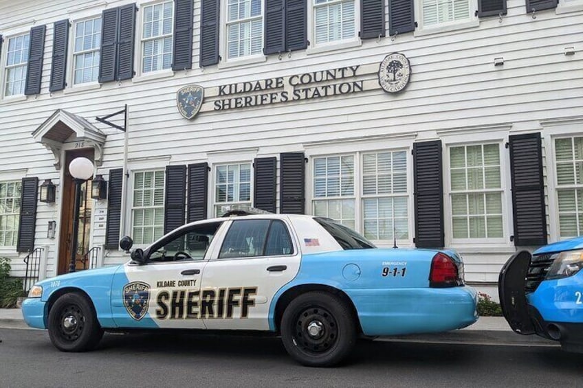 Old Village: Kildare County Sheriff