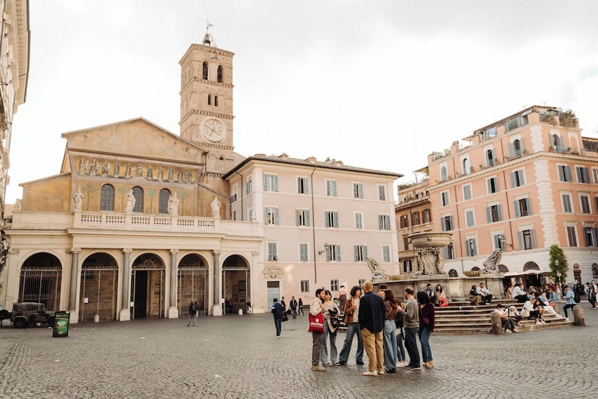 Trastevere at Sunset: Rome Food & Wine Tour