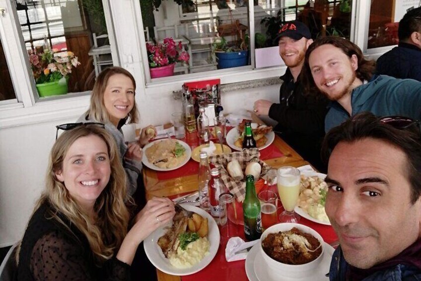 local lunch Valparaiso, You find our tours at santiagoexperiences.cl