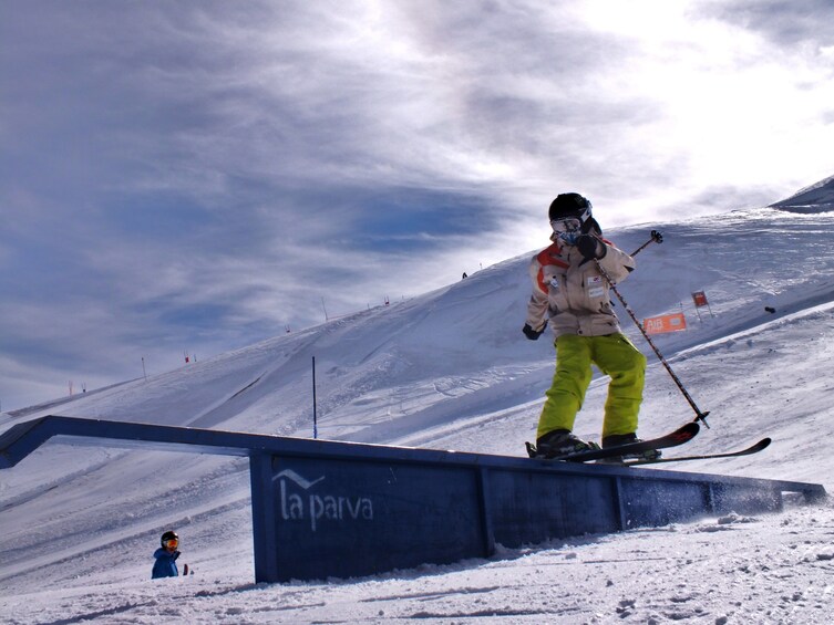 Person skiing in La Parva