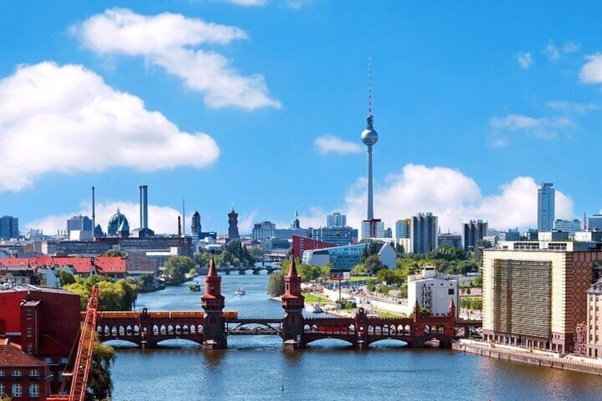 Berlin Kreuzberg Secret Society: Self-Guided Urban Mystery Game
