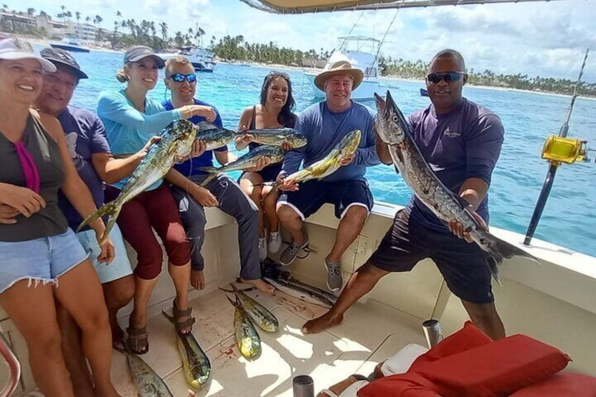  FISHING CHARTERS Punta Cana - Boat Excursion – Mar-Quesa