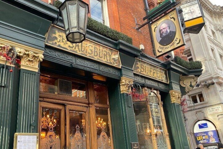 Historic Pub Walking Tour of London