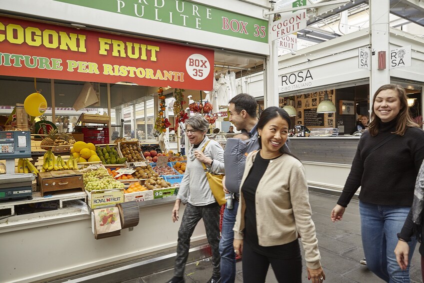 Tastes & Traditions of Rome: Testaccio Food and Market Tour