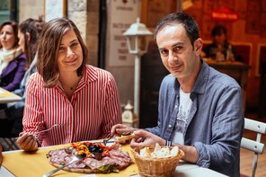 Private Italian Food Tour with 10 Tastings in Florence