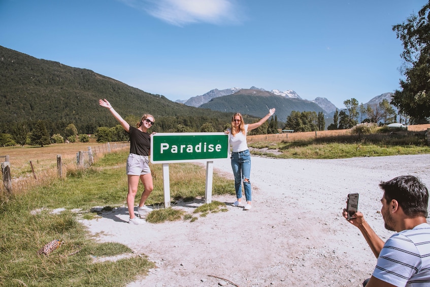 Glenorchy & Paradise Half Day Explorer