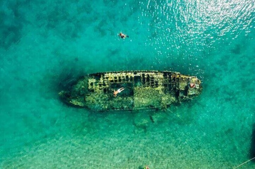 From Split: Blue Lagoon and 3 Islands Fish picnic Boat Tour