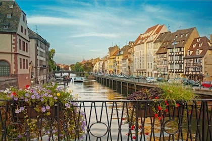 Strasbourg Highlights Self Guided Scavenger hunt and City Walking Tour