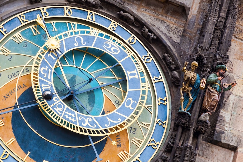 Prague: Astronomical Clock & Charles Bridge Underground Tour