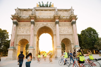 Paris Night Bike Tour