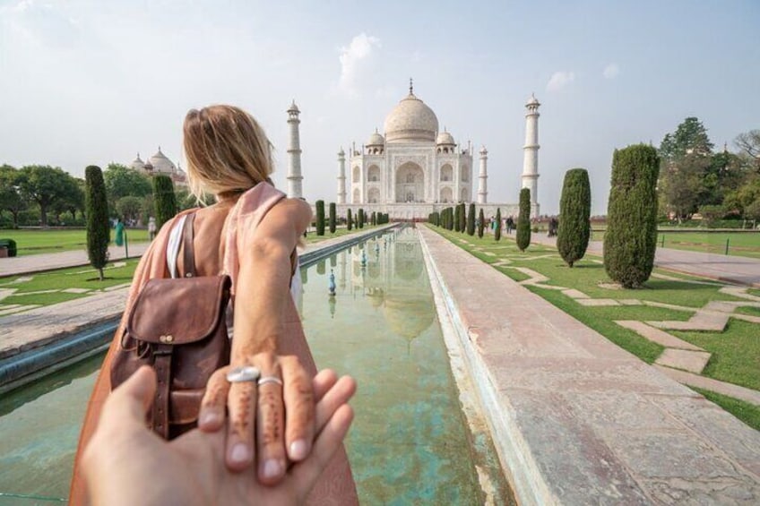 taj mahal sunrise