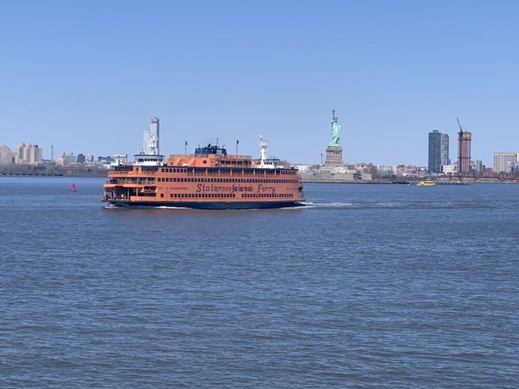 NYC: Guided Tour of Staten Island Ferry & Statue of Liberty