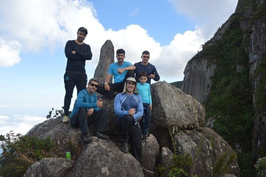 People having fun at the top of Mirante do Inferno