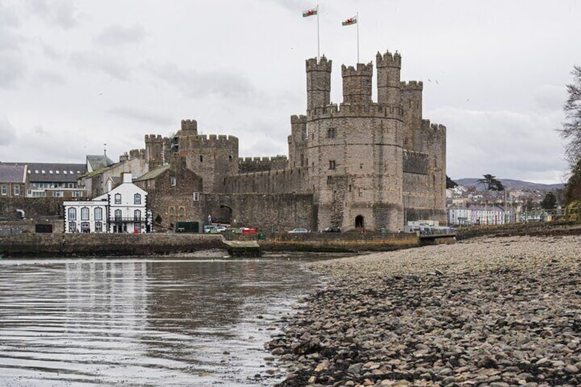 Llanberis, Conwy and Caernarfon Castle: A Self-Guided Driving Tour in Snowdonia