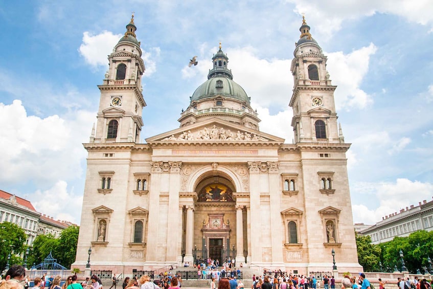 Picture 2 for Activity Budapest: St Stephen's Basilica Tour