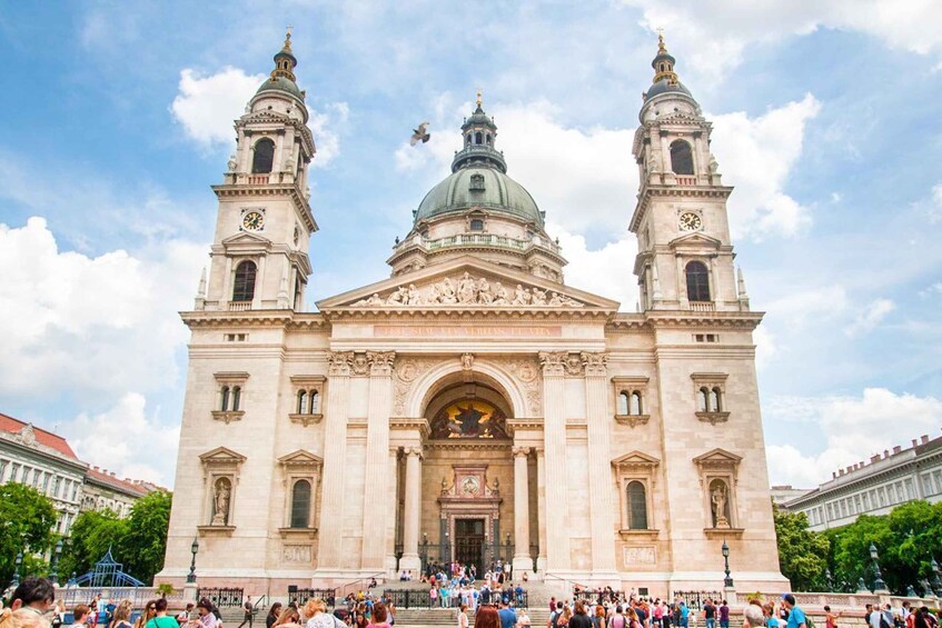 Picture 2 for Activity Budapest: St Stephen's Basilica Tour with Tower Access