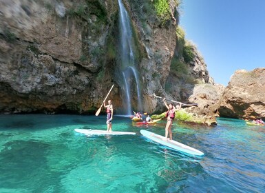 Från Nerja: Guidad paddelsurfing på klippor och Maros vattenfall