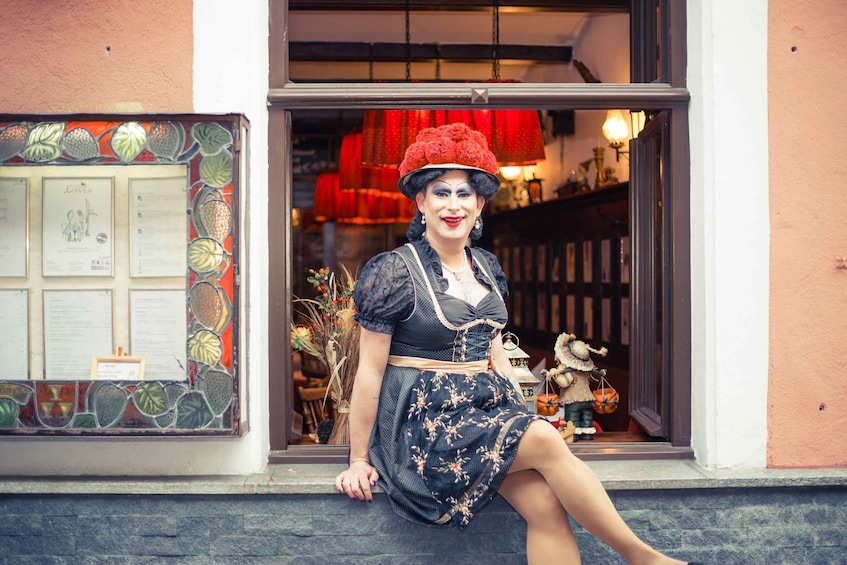 Freiburg: City Walking Tour with Drag Queen Betty BBQ