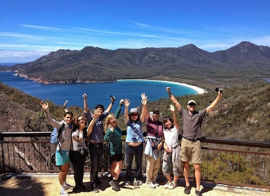 Hobart: Wineglass Bay & Freycinet Active Day Tour