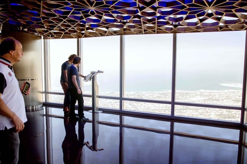 Picture 13 for Activity Dubai: Burj Khalifa Sky Ticket Levels 124, 125, and 148