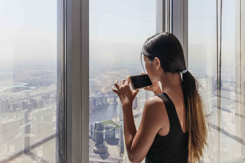 Picture 17 for Activity Dubai: Burj Khalifa Sky Level Ticket, Levels 124, 125 & 148