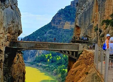 Caminito del Rey: Tour mit offiziellem Führer und Getränk