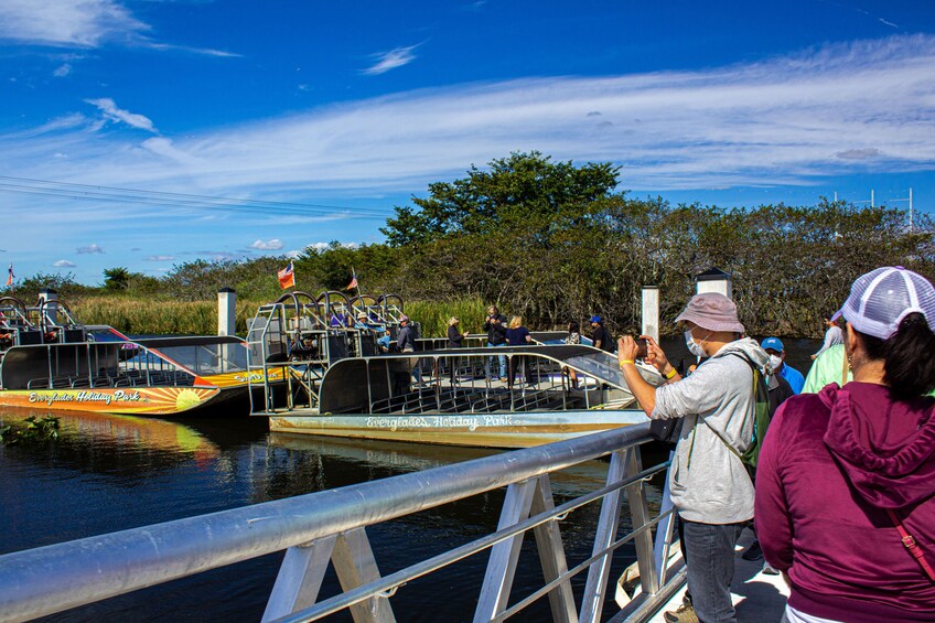 4 hours Visit Everglades Holiday Park with transportation