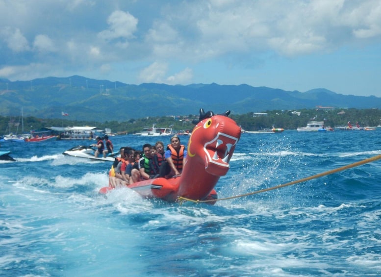 Picture 6 for Activity Boracay: Inflatable Banana or Dragon Boat Ride