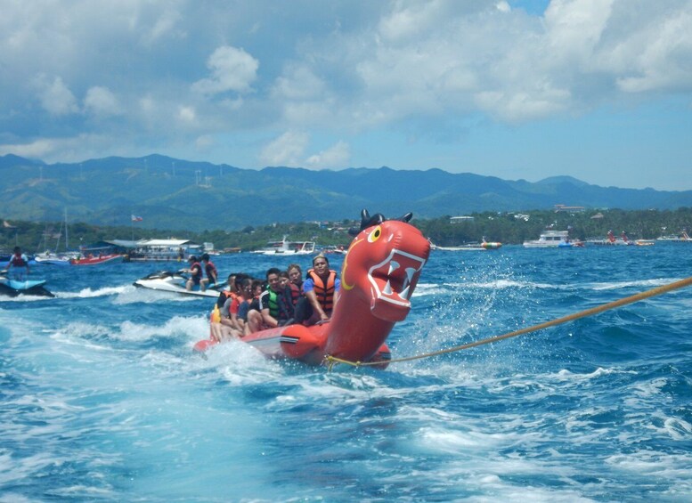 Picture 6 for Activity Boracay: Inflatable Banana or Dragon Boat Ride