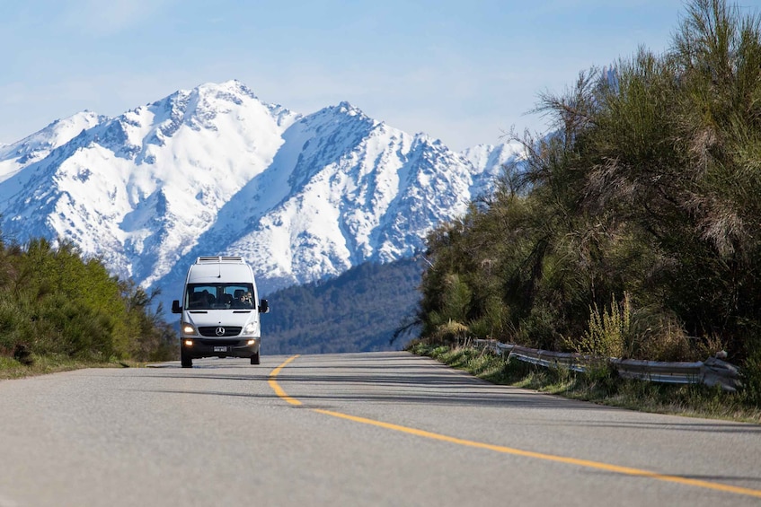 Picture 8 for Activity Bariloche: Full-Day El Bolsón and Puelo Lake Tour