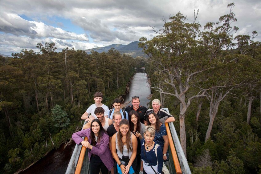 Hobart: Full-Day Tahune Airwalk & Hastings Caves Tour