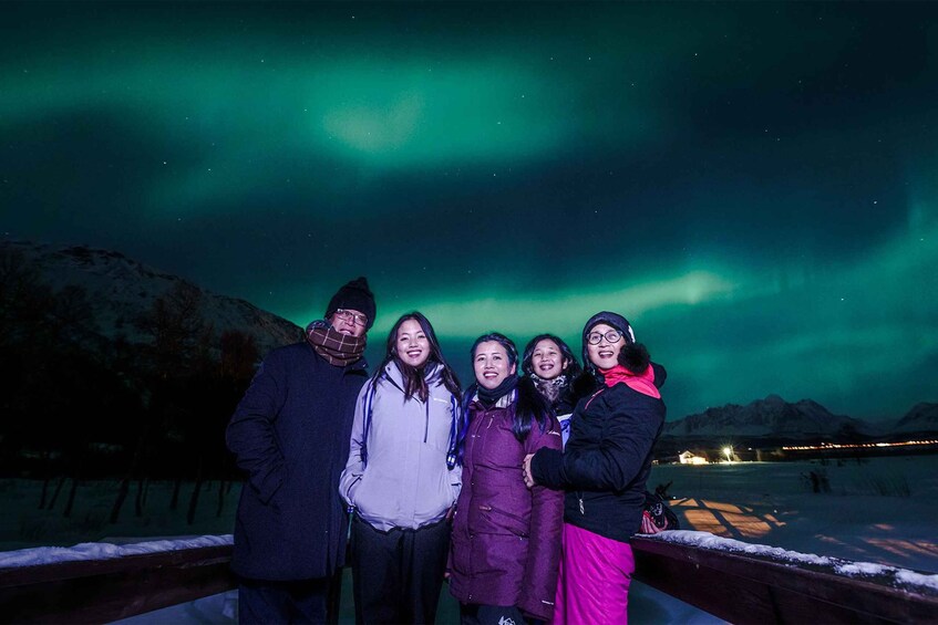 Picture 10 for Activity From Tromsø: Northern Lights Guided Bus Chase