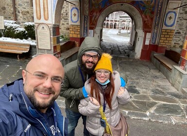 Desde Sofía: tour de un día al monasterio de Rila y Boyana