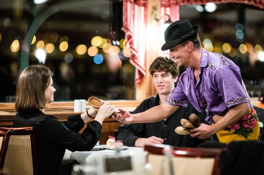 Dinner & Cruise on the Danube with Folklore Dance Show & Live Music