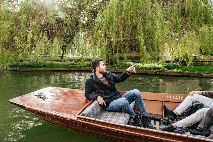 Picture 6 for Activity Cambridge: Guided River Cam Punting Tour