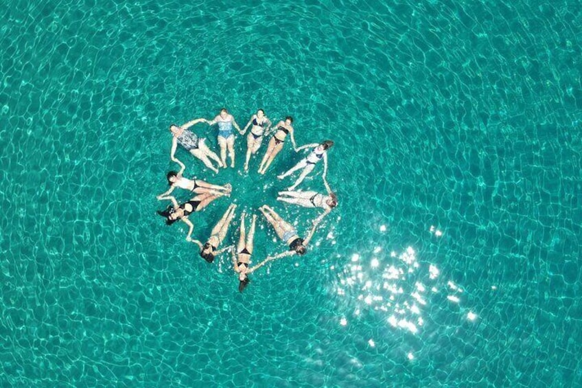 Adamas: Kleftiko Half-Day Speedboat Cruise with Snorkeling