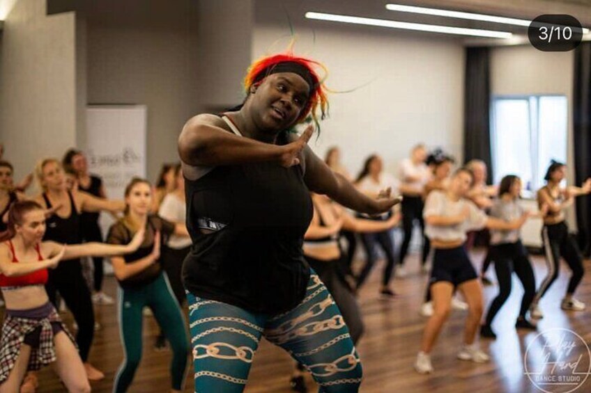 45-minute Jamaican Dance Class