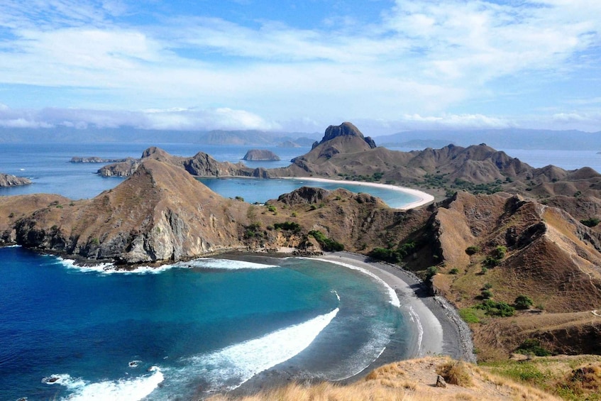 Picture 2 for Activity Komodo Islands: Private 2-Day Tour with Boat Stay
