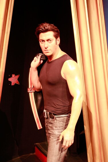 Wax figure at Madam Tussaud's in Delhi