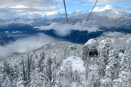 Whistler Tour from Vancouver including HorseshoeBay&Shannon Falls(Mandarin ...
