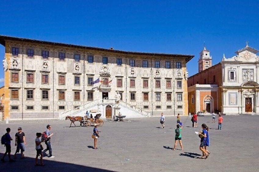 Piazza dei Cavalieri Pisa