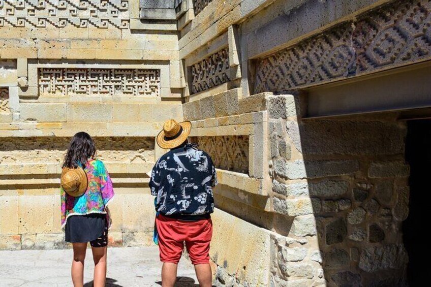 Monte Alban Tour in Oaxaca with Private Transport from Oaxaca