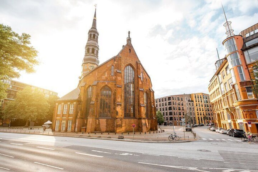 Hamburg: Most Beautiful Churches Private Tour